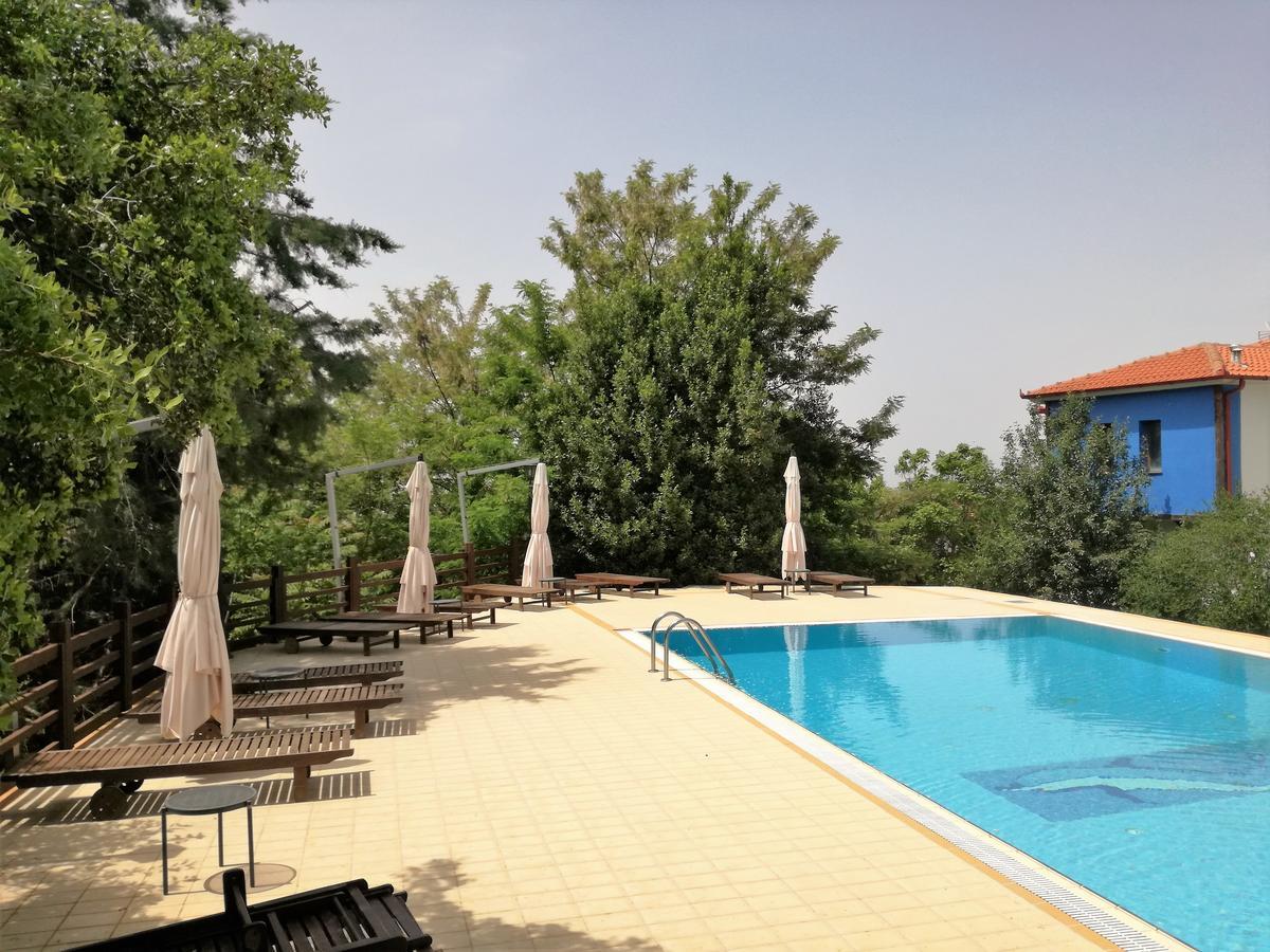 Hotel Filosxenia Roxani Country House Marónia Exterior foto