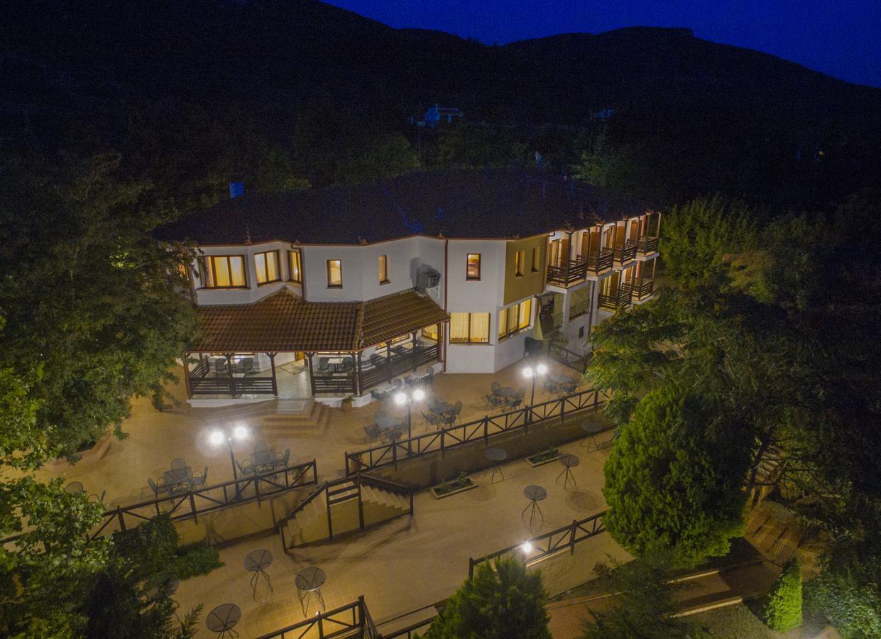 Hotel Filosxenia Roxani Country House Marónia Exterior foto